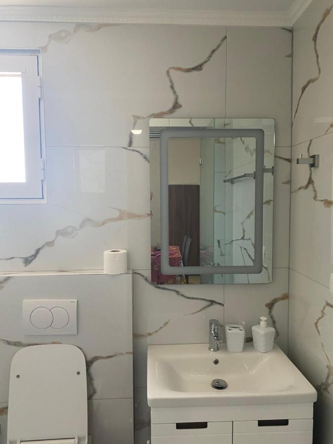 Vila Avni Likometi Ksamil Exterior foto
