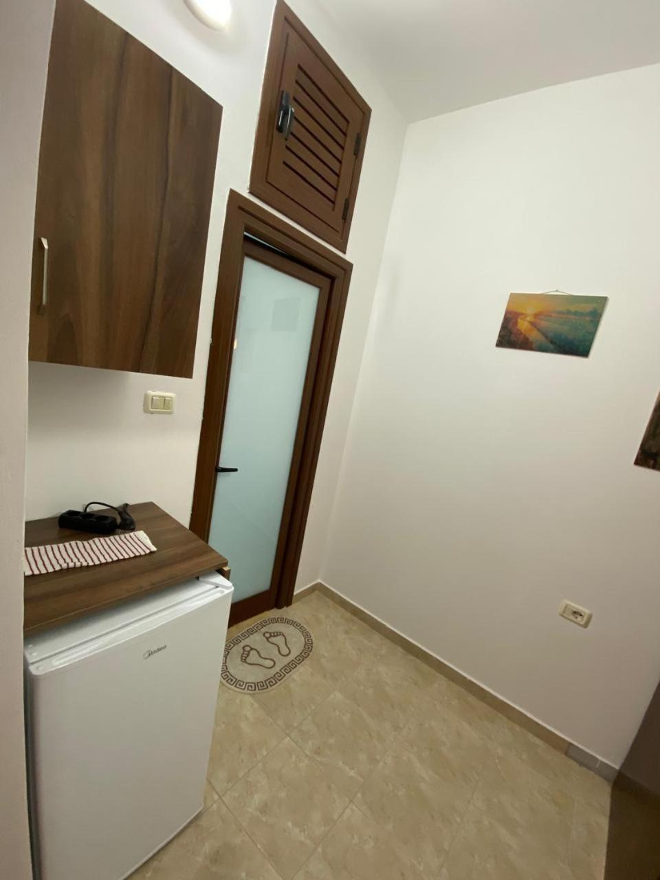 Vila Avni Likometi Ksamil Zimmer foto