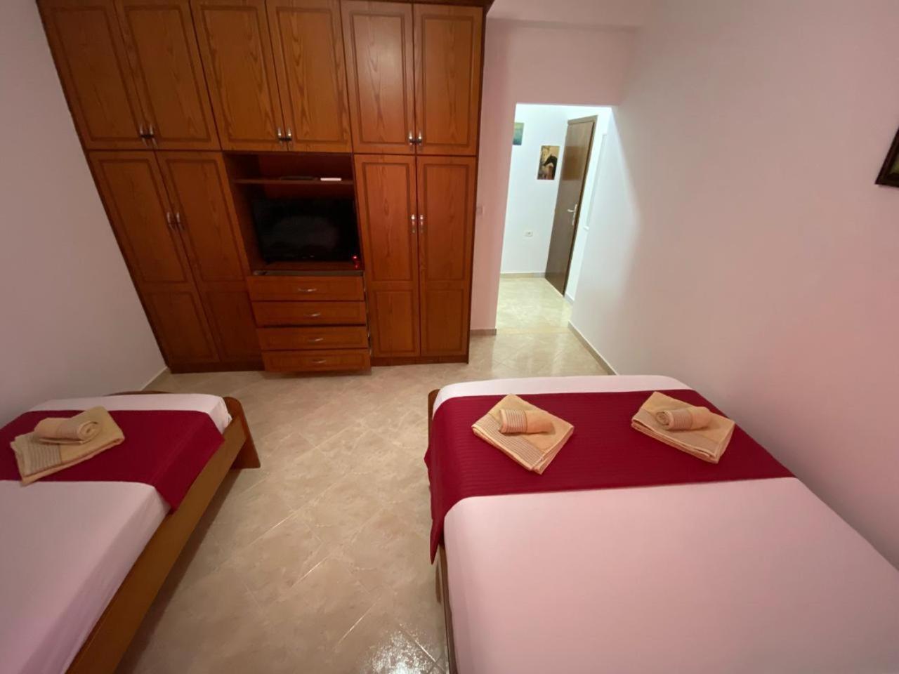 Vila Avni Likometi Ksamil Zimmer foto