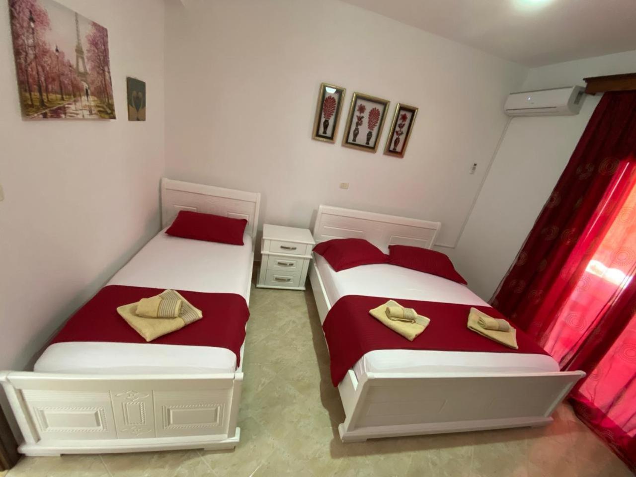 Vila Avni Likometi Ksamil Zimmer foto